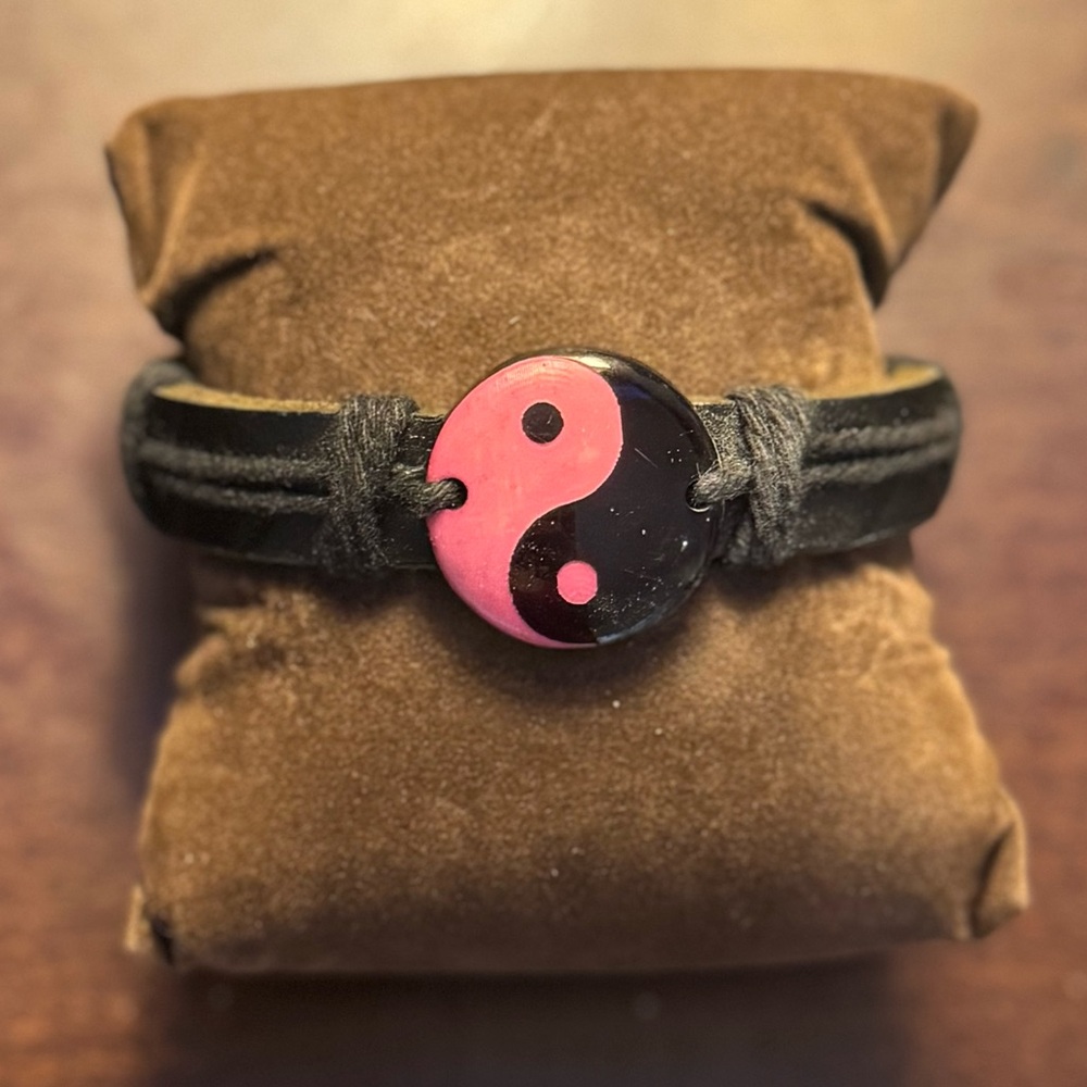 Black & Pink Yin Yang Leather Rope Bracelet